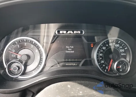 2022 Ram 1500 Big Horn/Lone Star z USA, uszkodzony, nr VIN 1C6RREBG2NN202103